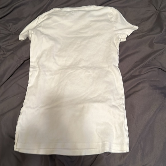 Gap - Favorite Crewneck white t-shirt- Women’s, Size Medium - Picture 3 of 3